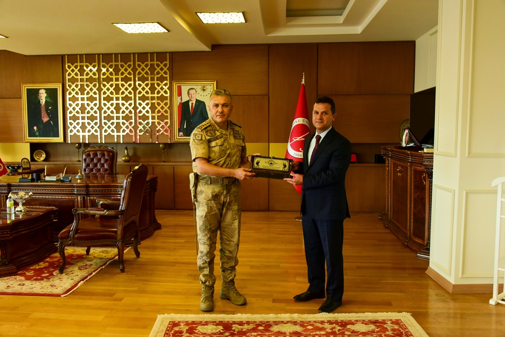 Visit to our Rector from Colonel Kılıç, Commander of Kastamonu ...